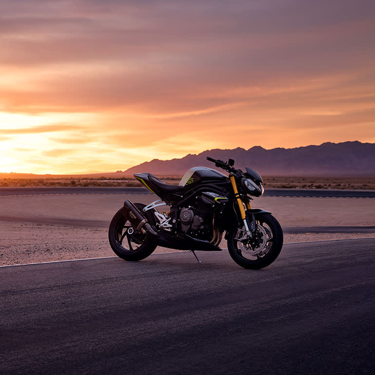 Triumph street triple rs 1200 sale